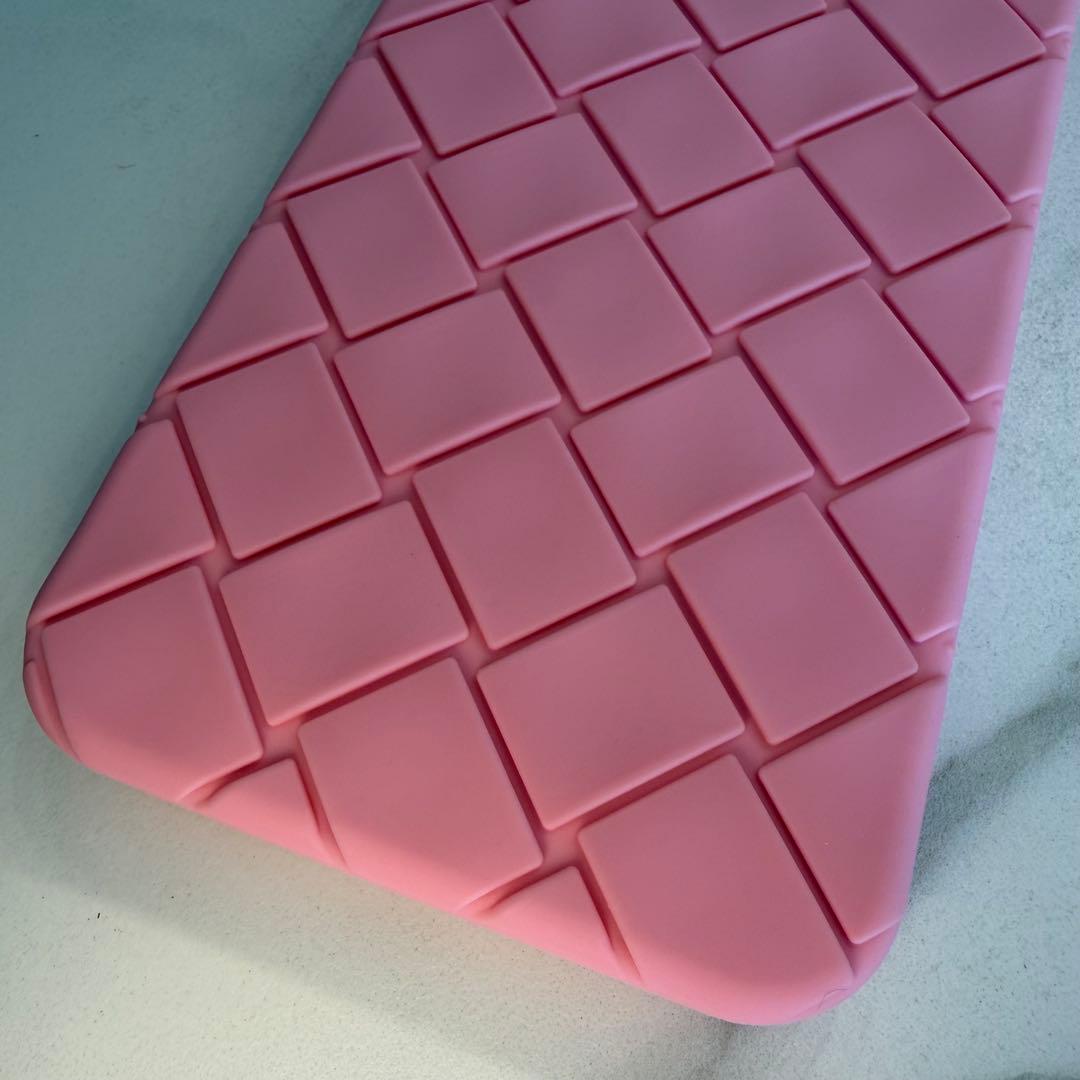 ボッテガヴェネタ ピンク ダイヤモンドパターン ソフトケース