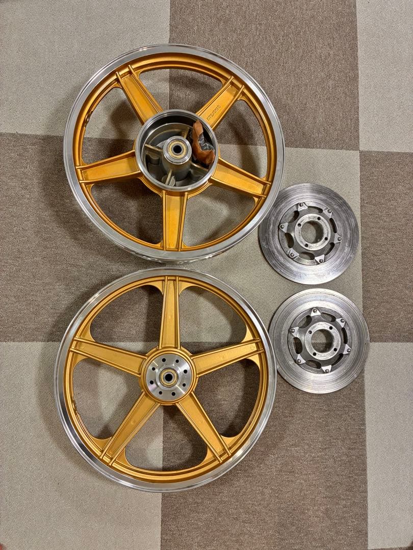 【新品未使用】cb400f キャスト ホイール 前後セット、ディスク