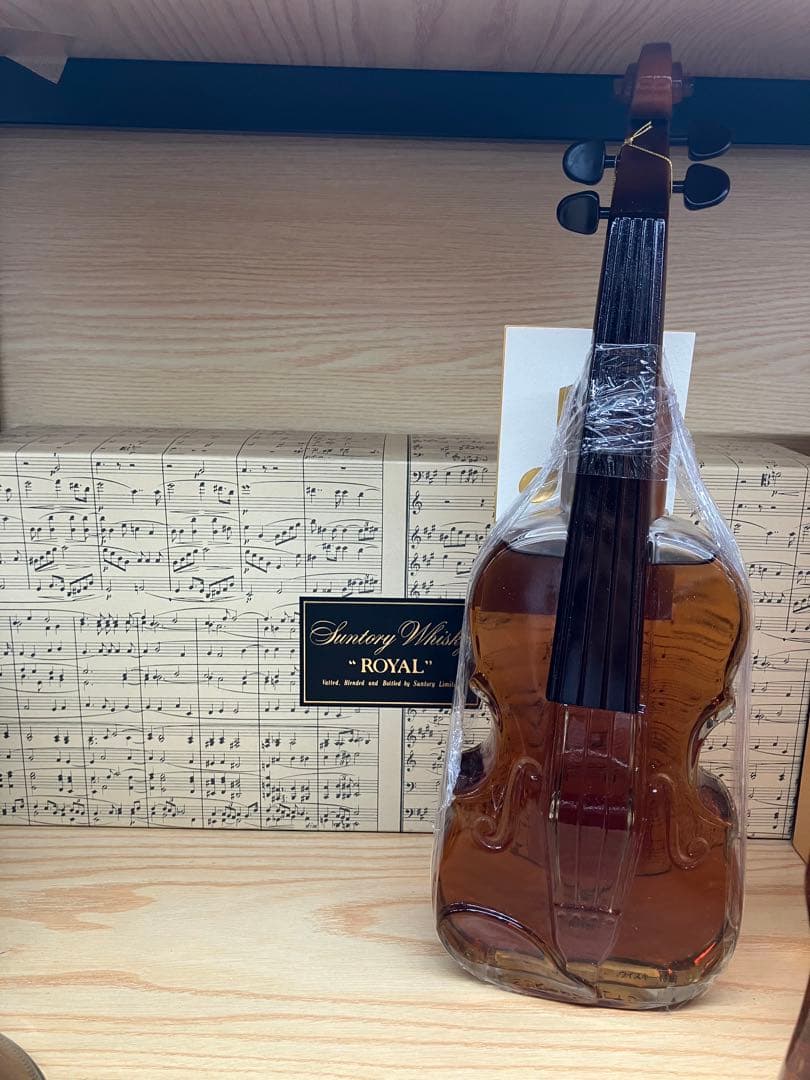 サントリー特級ウイスキー　バイオリン形ボトル