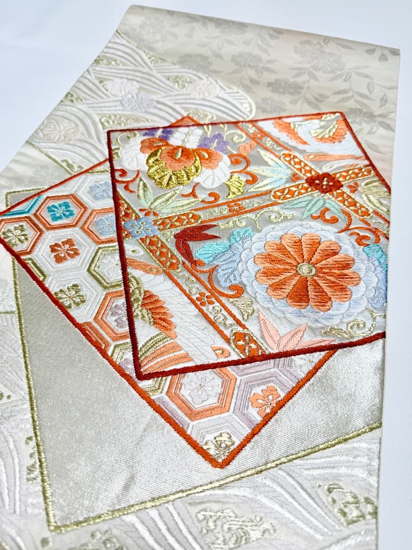 高級 袋帯 正絹 六通柄 香織袋帯 シルバー ホワイト 唐織 かるた遊び 訪問着