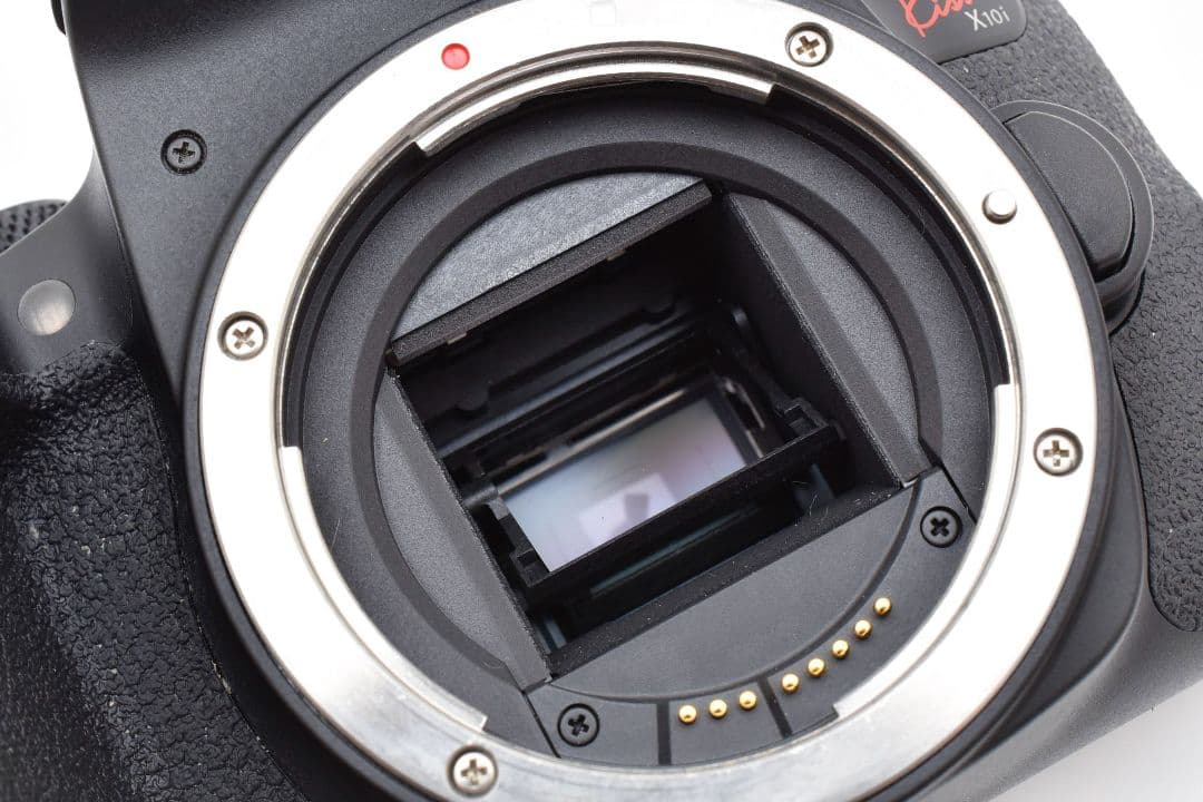 すぐに使える！豪華フルセット✨キヤノン EOS KissX10i✨トリプルレンズ