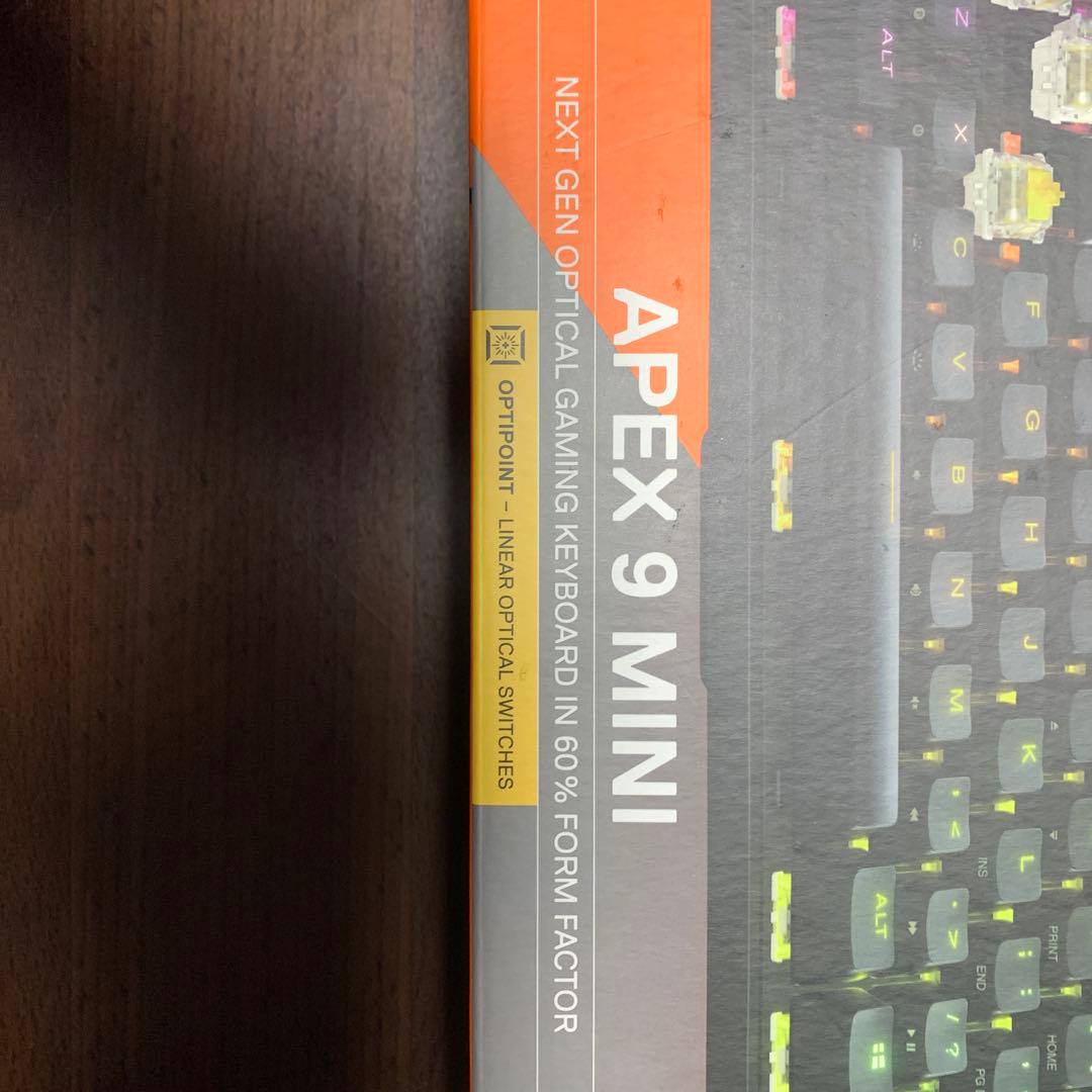 SteelSeries Apex 9 Mini ゲーミングキーボード