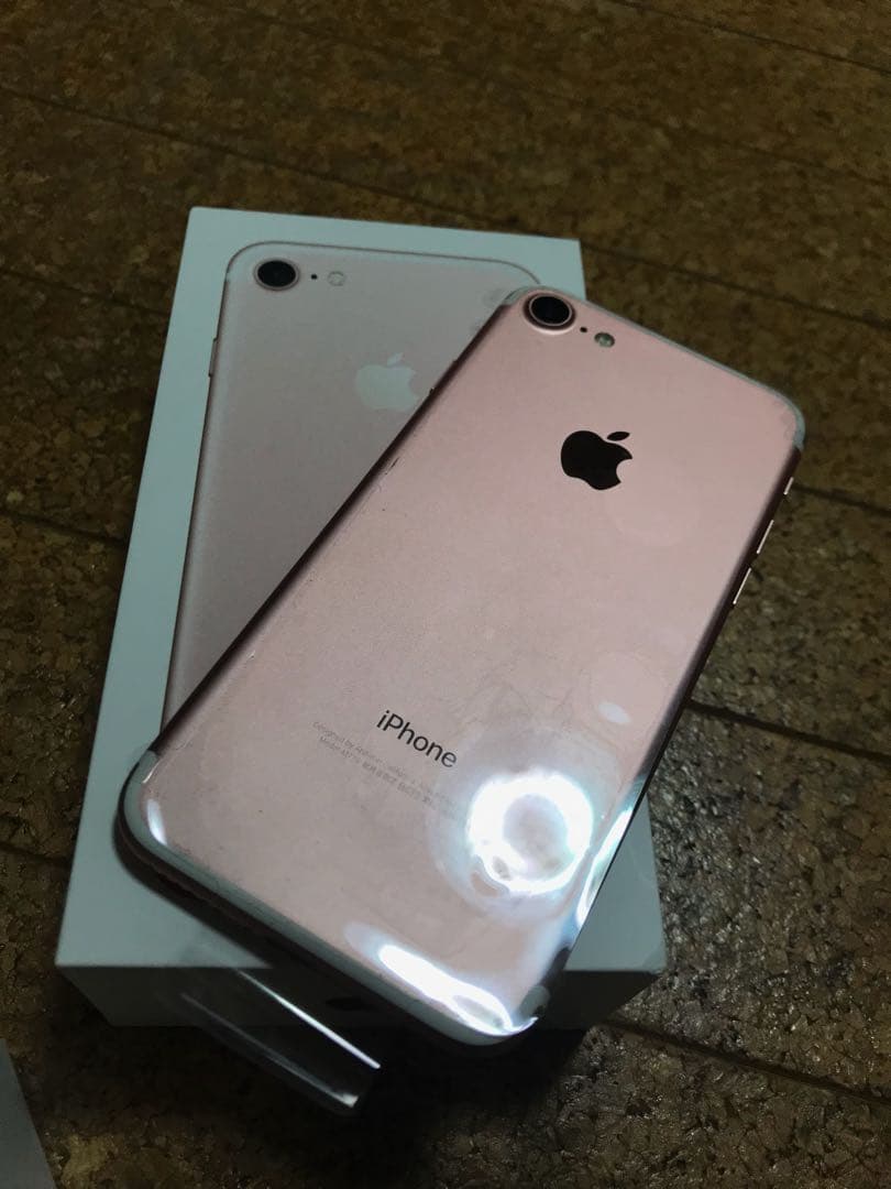 スマートフォン本体 iPhone 7 Rose Gold 32 GB Softbank