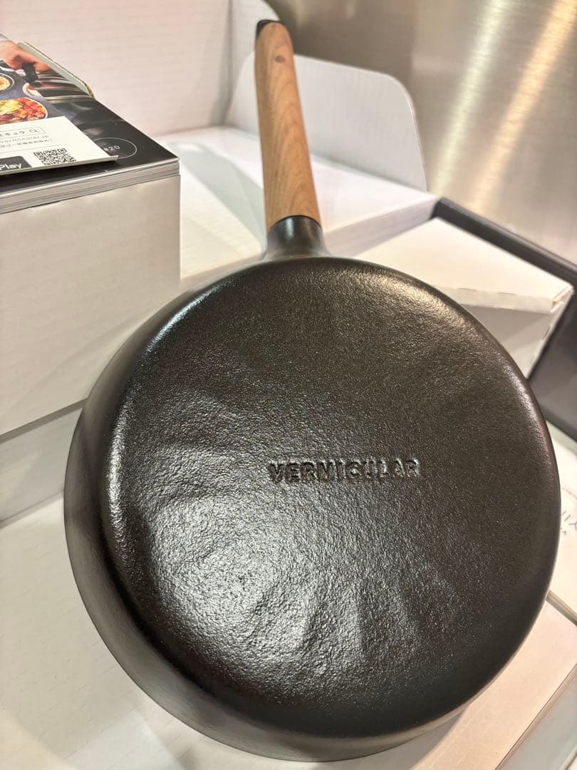 バーミキュラ フライパン 20cm + 専用ガラスリッド 20cm
