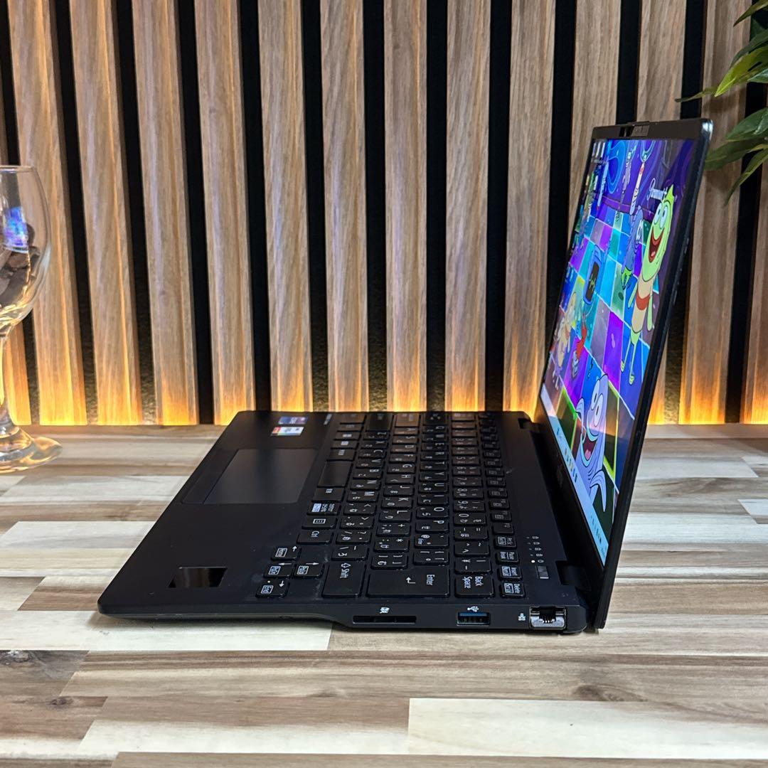 2022年モデル‼️LIFEBOOK☘️第12世代☘フルHD☘️人気ノートパソコン