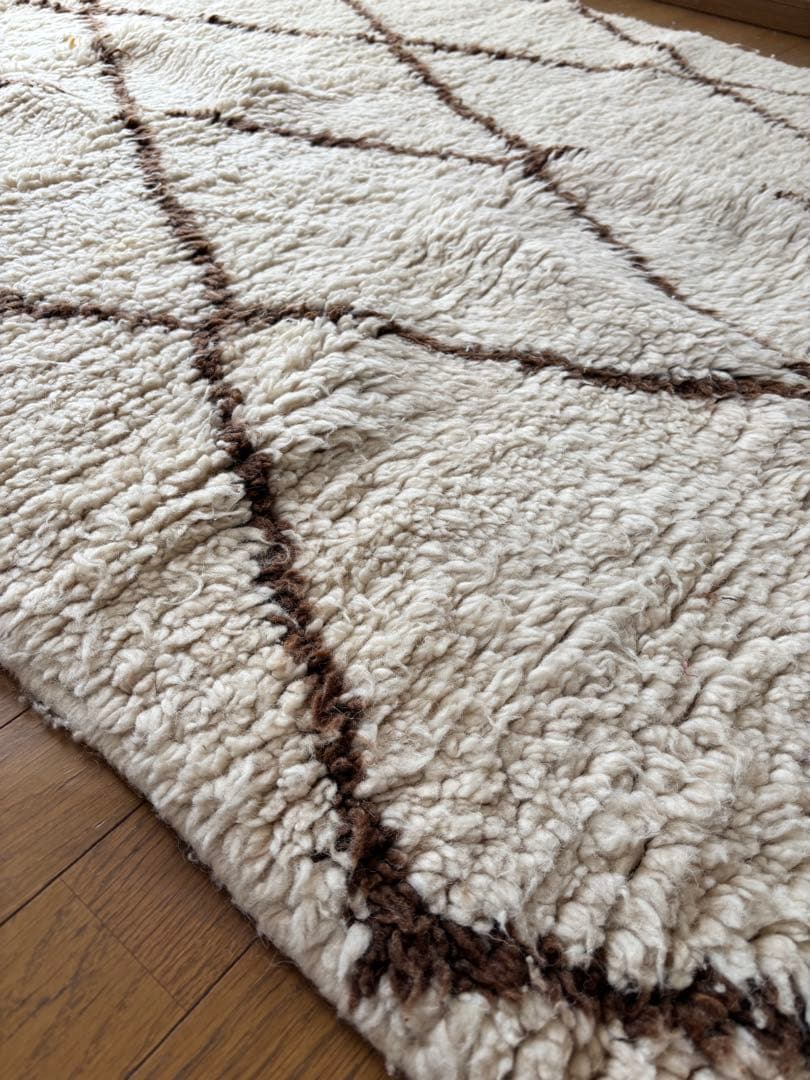 モロッコ製　ベニワレン　ラグ