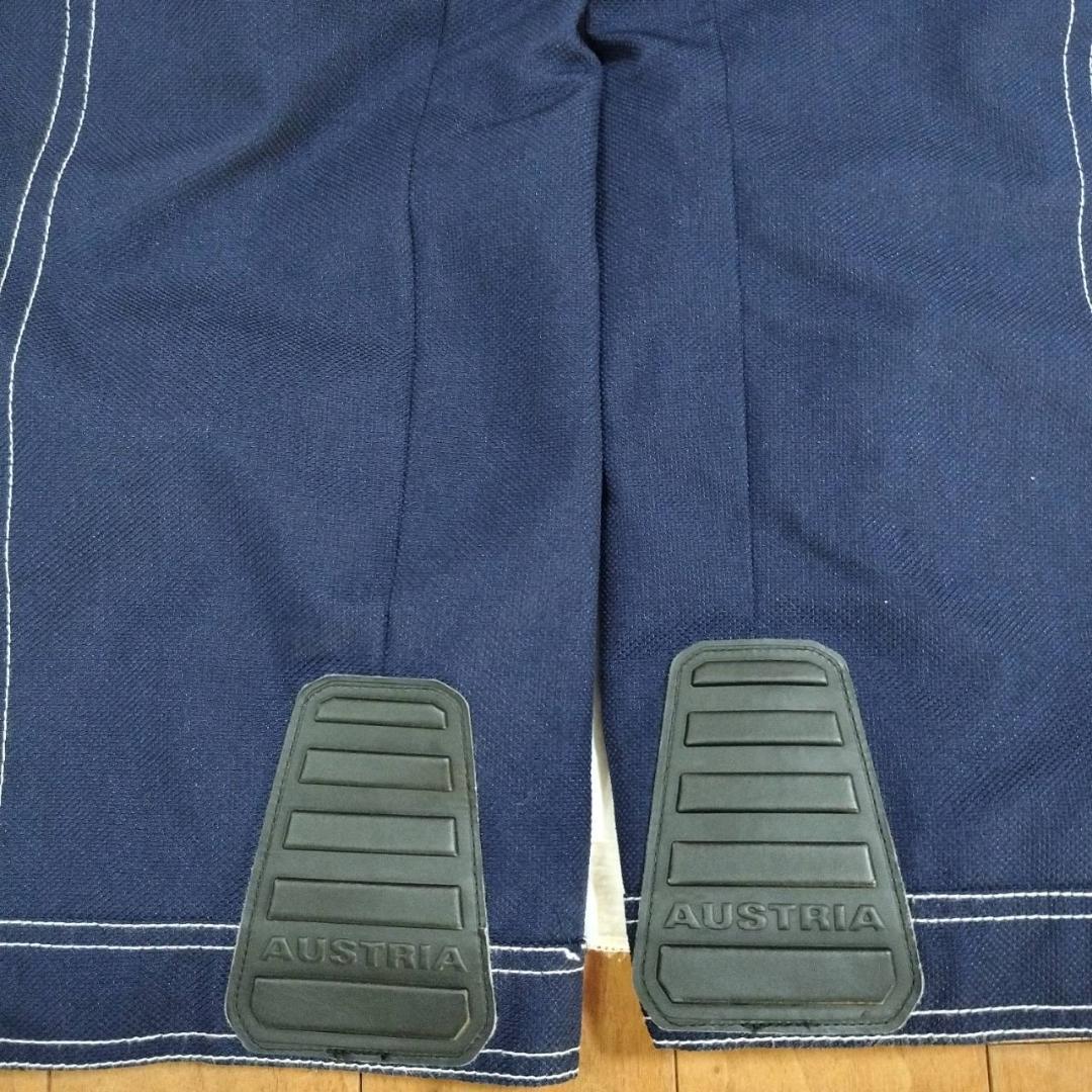 ☆美品　スヌーピー　オーストラリア代表チーム　ウェア　アシックス製　サイズｌ上下