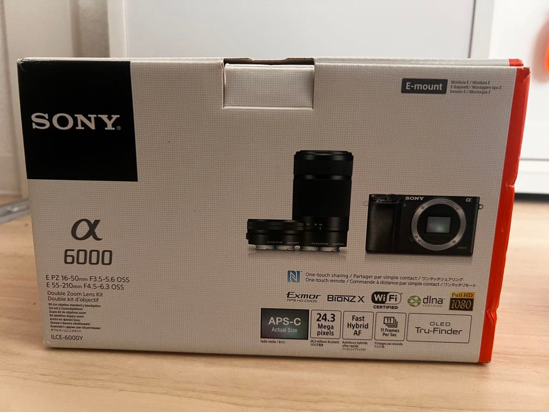 SONY α6000、（TTArtisan 10mm F2 レンズ付き）