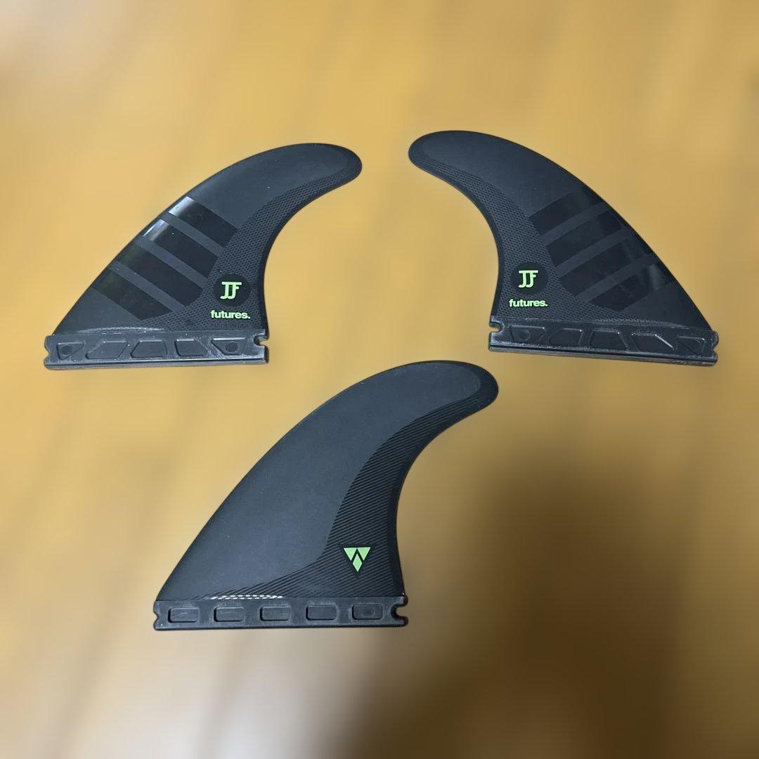 futures Alpha Medium JOHN JOHNフィン 美品