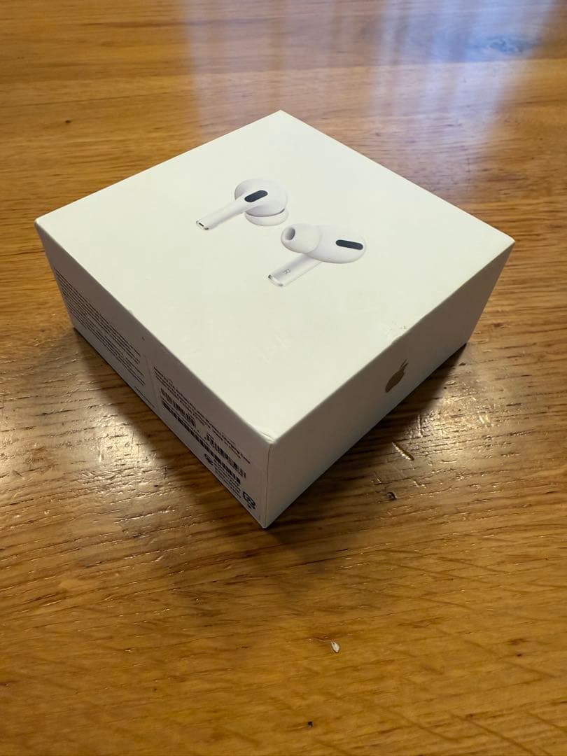 AirPods Pro 本体 充電ケース付き　純正　エアーポッズプロ