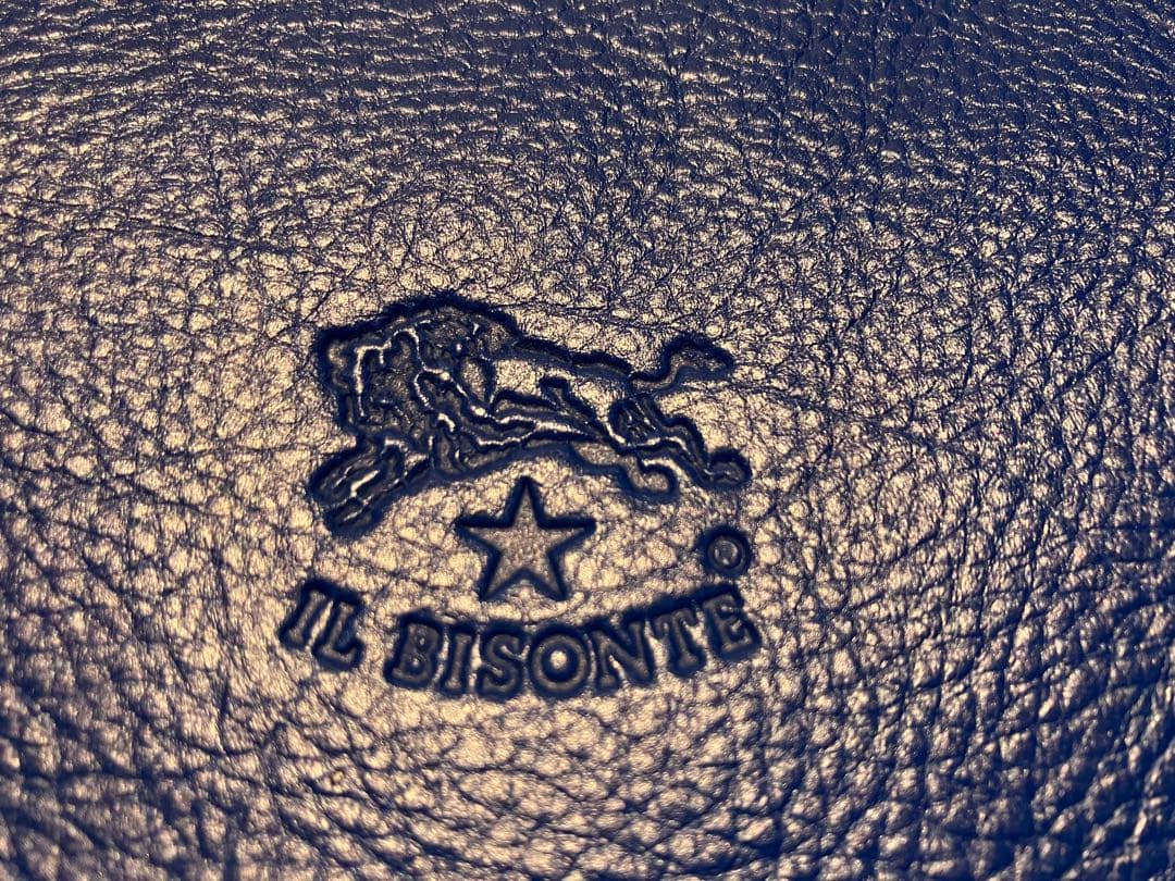 イルビゾンテ（IL BISONTE）本革ショルダーブリーフケース