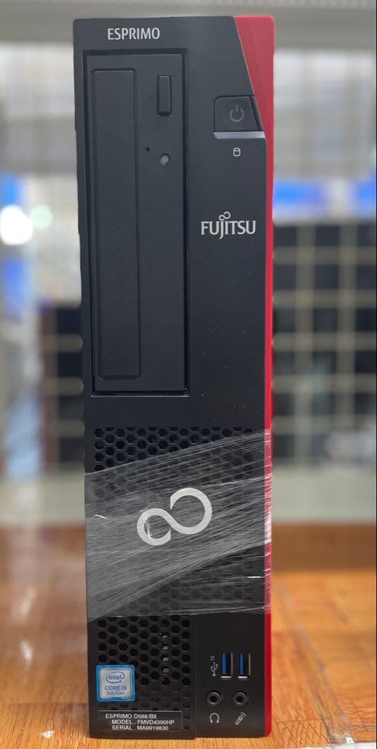 Fujitsu ESPRIMOデスクトップパソコンESPRIMO D588/BX
