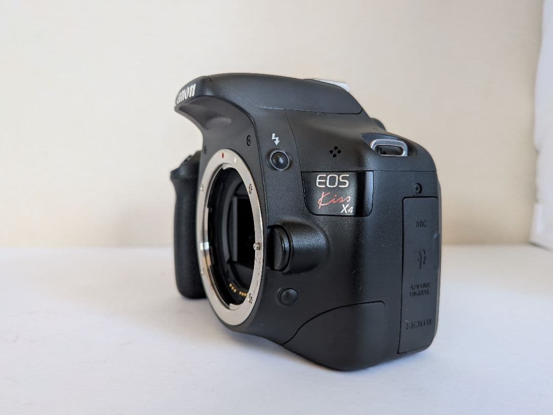 【ショット数 3286枚】Canon EOS kiss X4 ダブルレンズセット