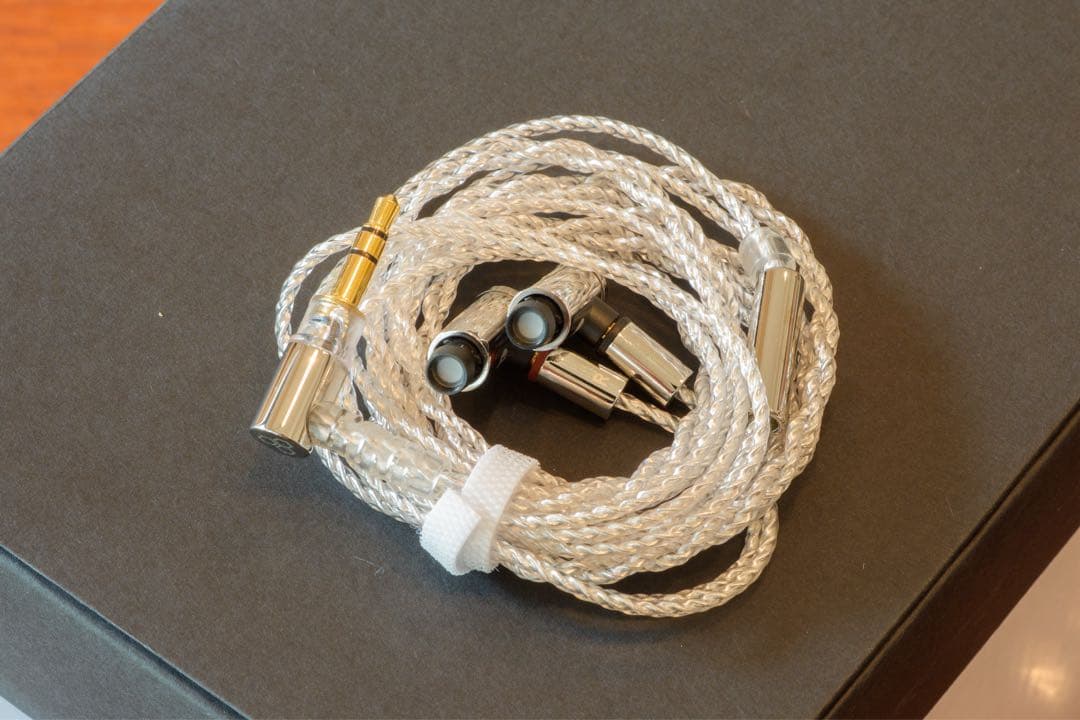 Final E5000 有線イヤホン