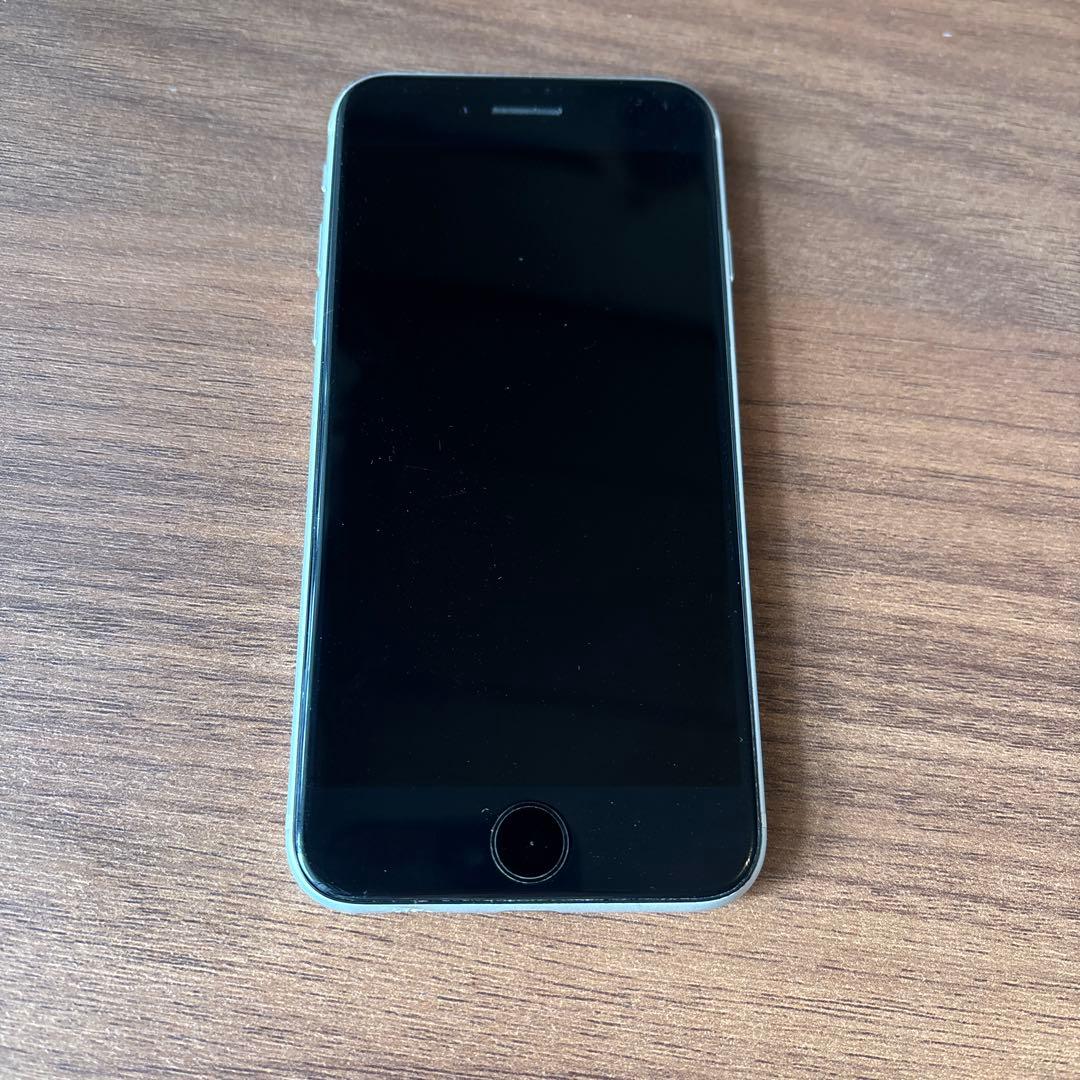 iPhoneSE2 SIMフリー ホワイト