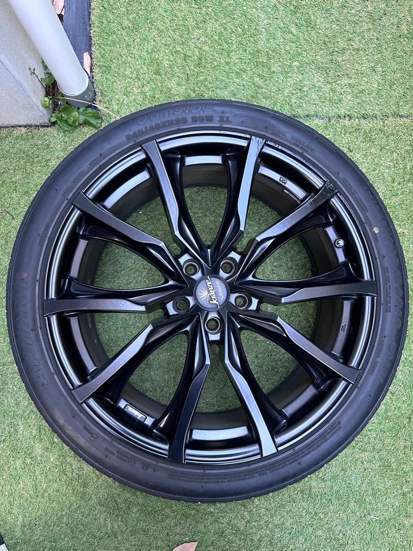 クレンツェ　ヴェラーエ　 20インチホイールセット