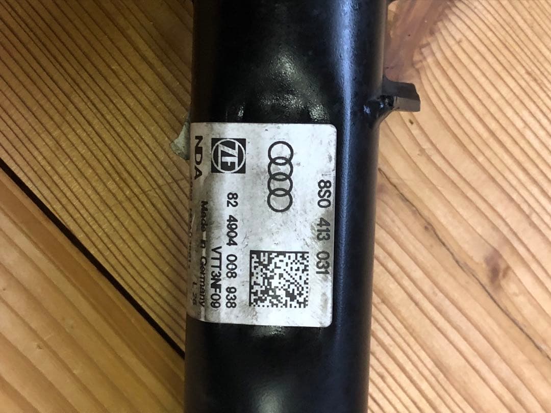 アウディTT 純正サスペンション前後