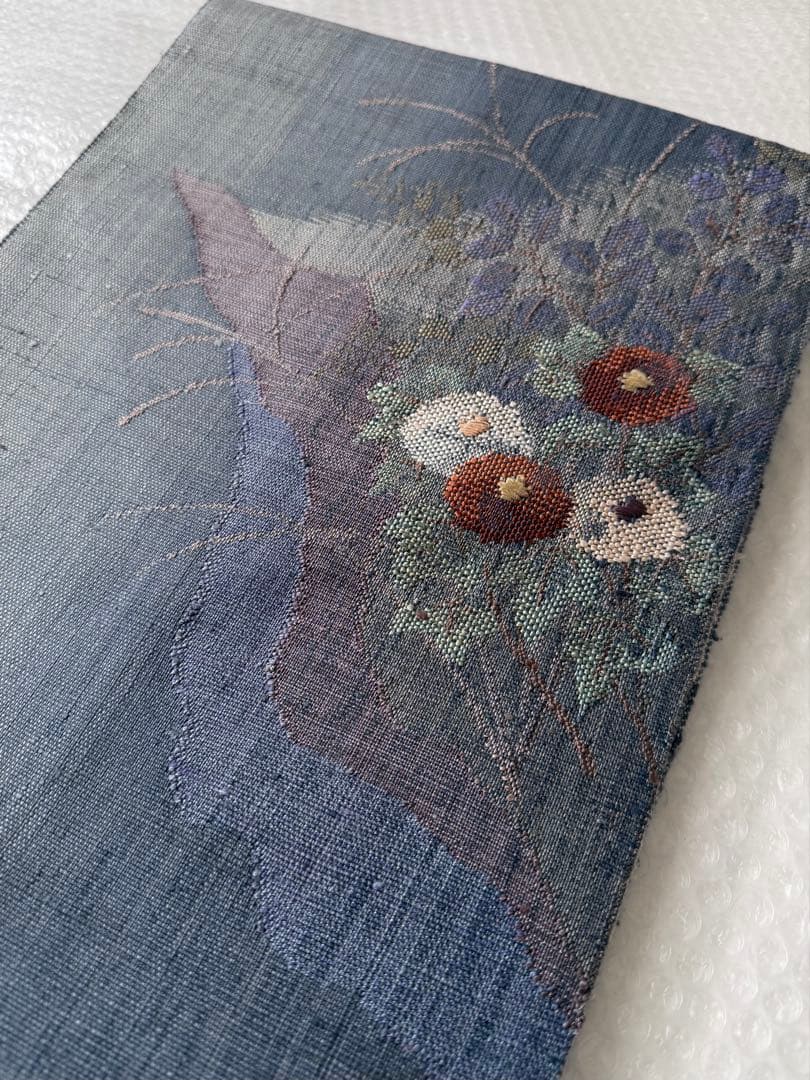 N34 美品 手織り真綿紬 万寿菊模様織出し 正絹 名古屋帯 ブルーグレー 暈し