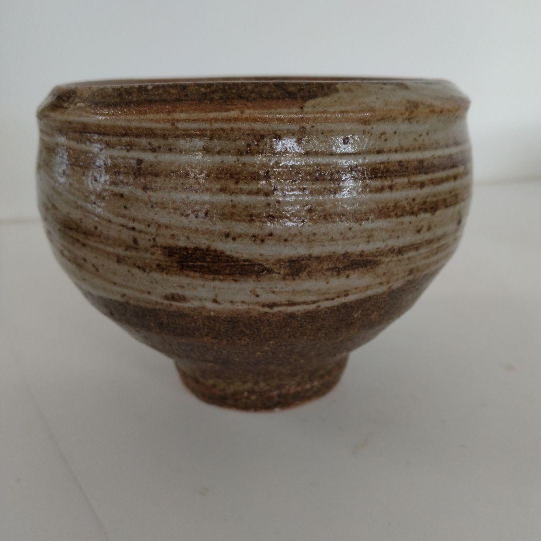 人間国宝　島岡達三さんの「地釉刷毛目盌」