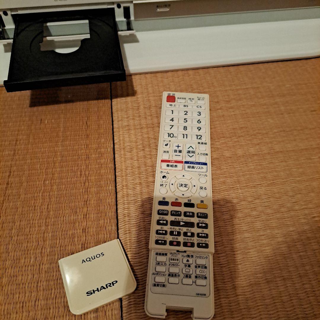 値下げしました。SHARP AQUOS LC-40R30-W