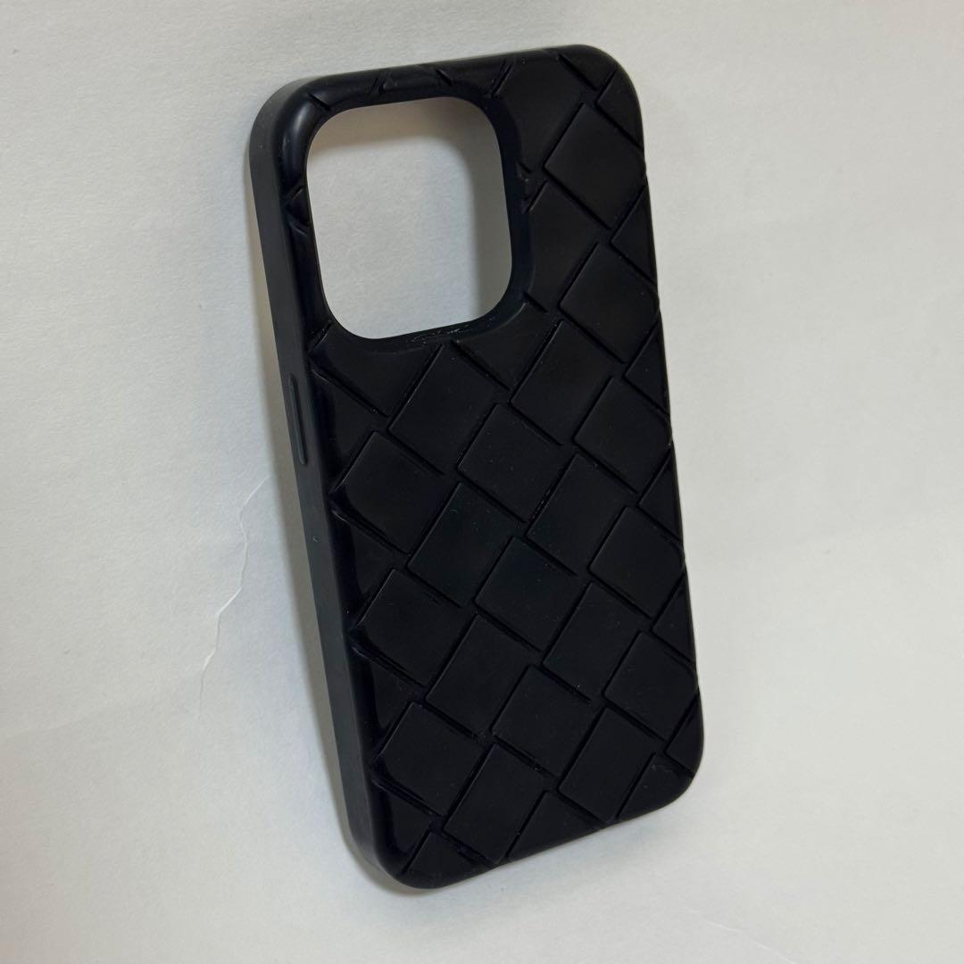 ✨正規品＆美品‼️✨ボッテガヴェネタ イントレチャート iPhone15Pro