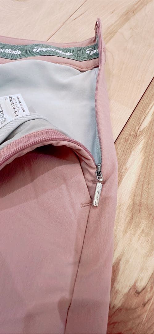 未使用品　taylor Made テーラーメイド　ゴルフウェア　上下　Mサイズ