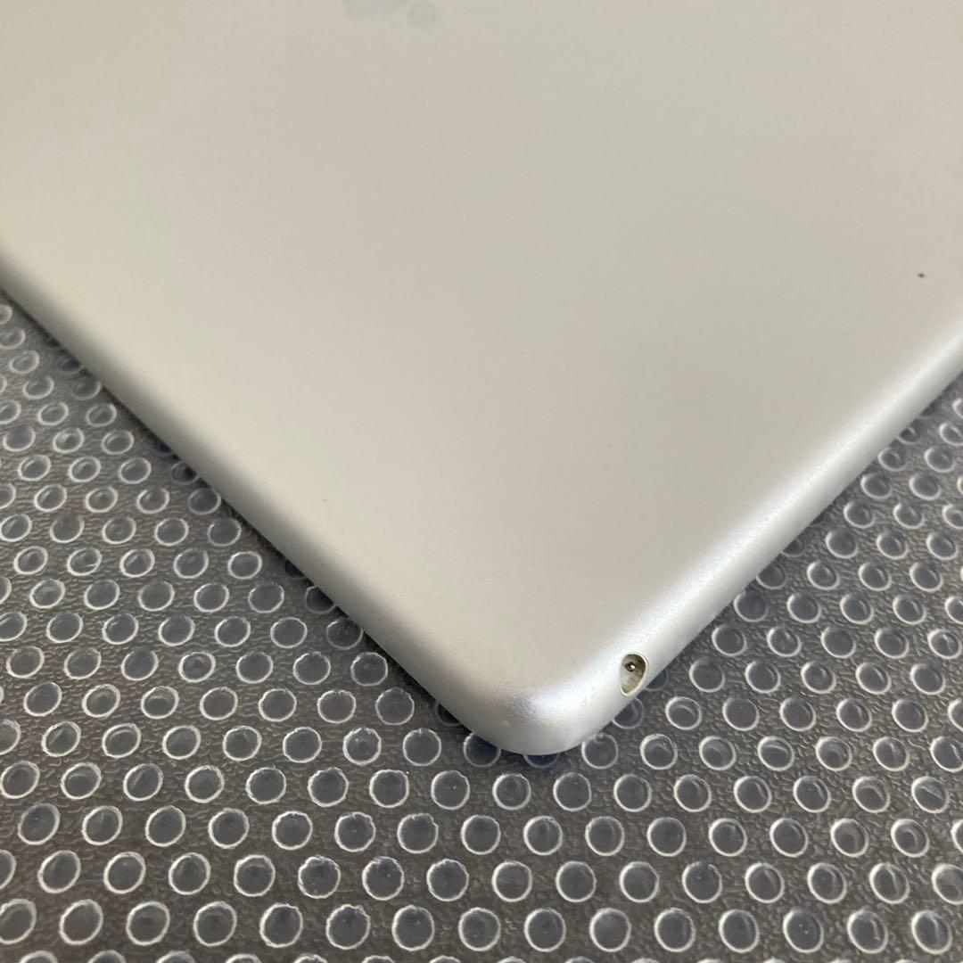 3444【早い者勝ち】美品☆iPad6 第6世代 32GB WIFIモデル☆
