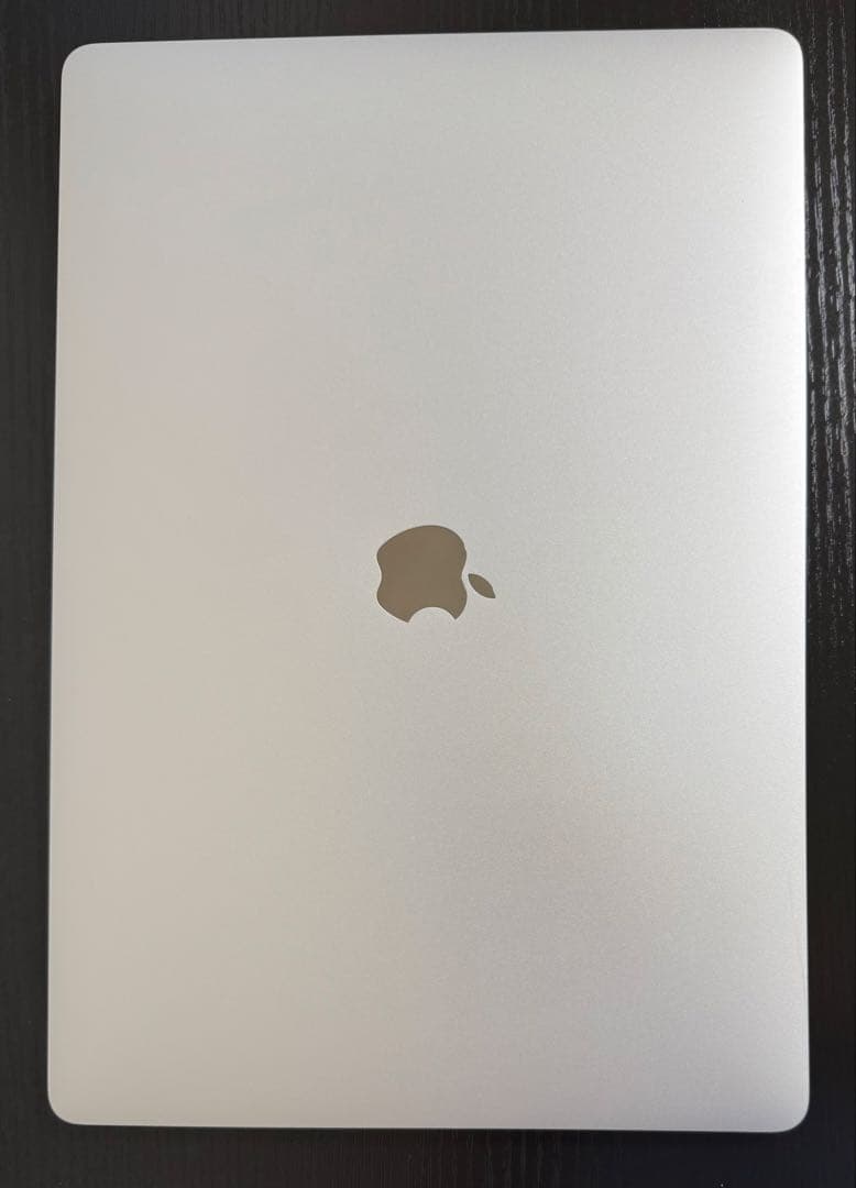 MacBookPro i9 64GB 1TB 充放電96回 バッテリー81%