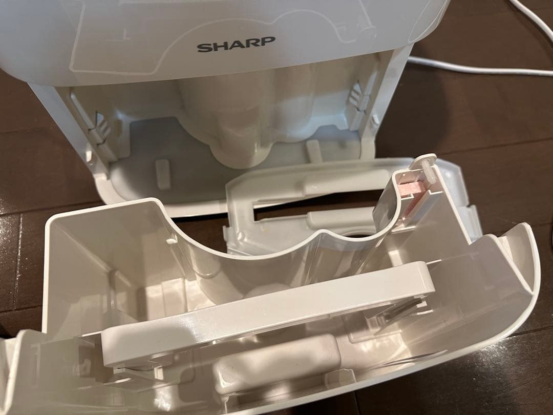 SHARP 除湿機　CV-H71-W プラズマクラスター