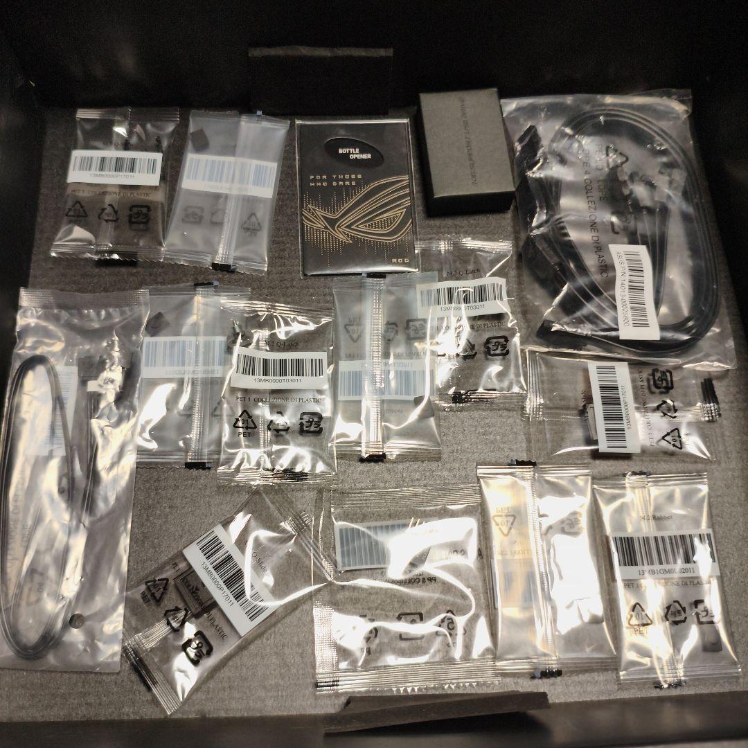 ASUS ROG CROSSHAIR X870E HERO マザーボード