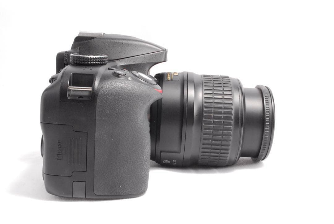 届いてすぐ使える✨Nikon D3300✨スマホ転送OK✨軽量✨高画質✨