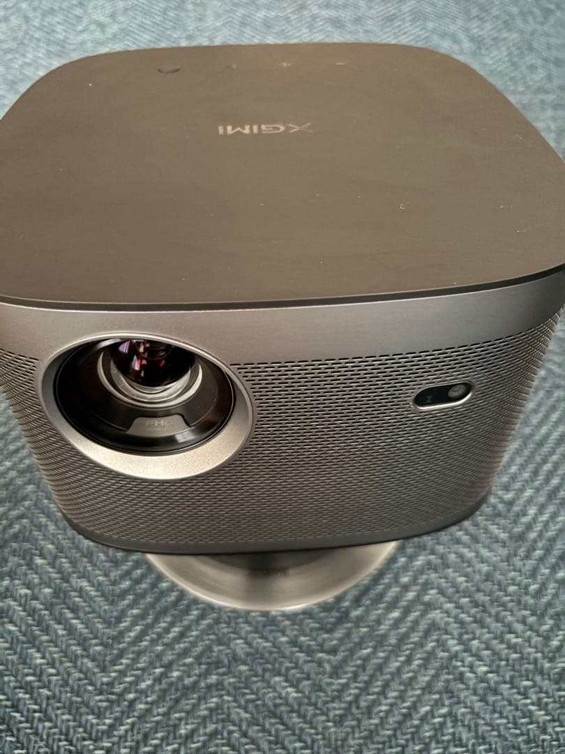 XGIMI Horizon XK03K ホームプロジェクター