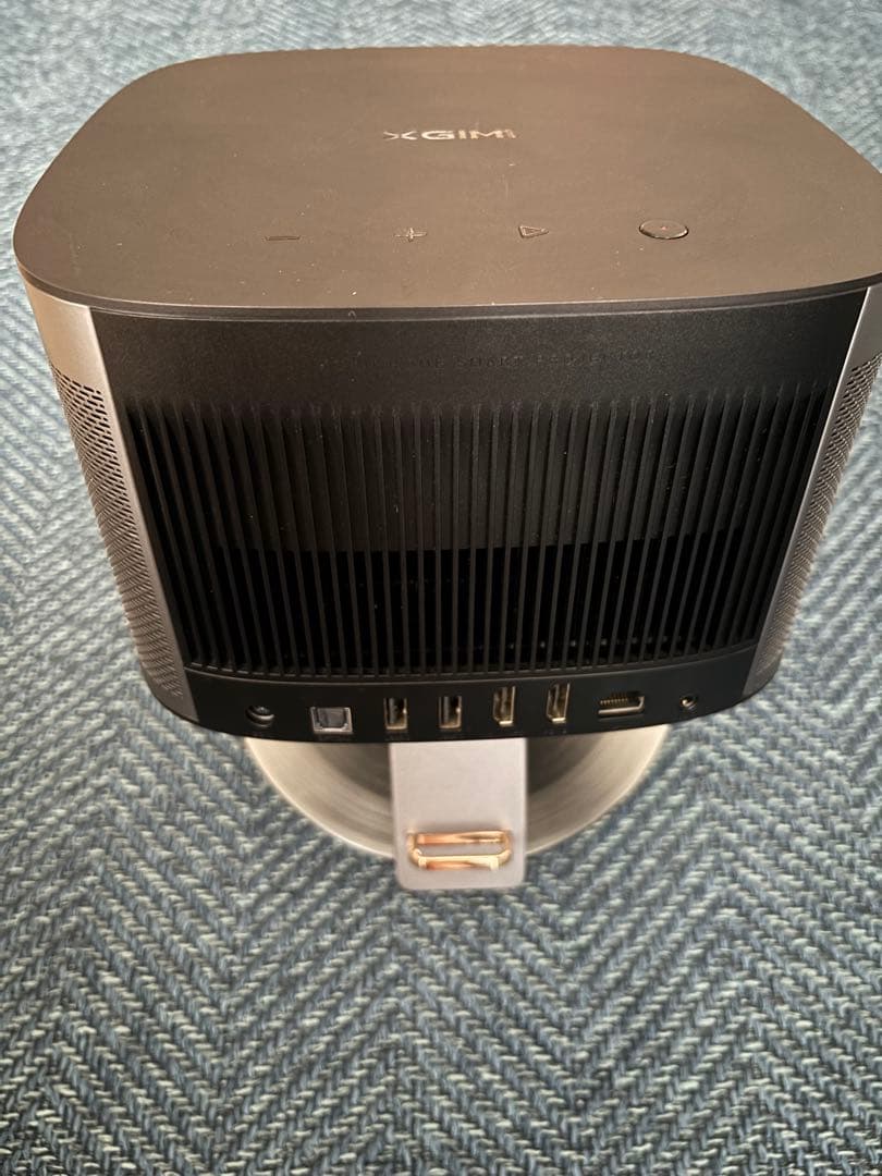 XGIMI Horizon XK03K ホームプロジェクター