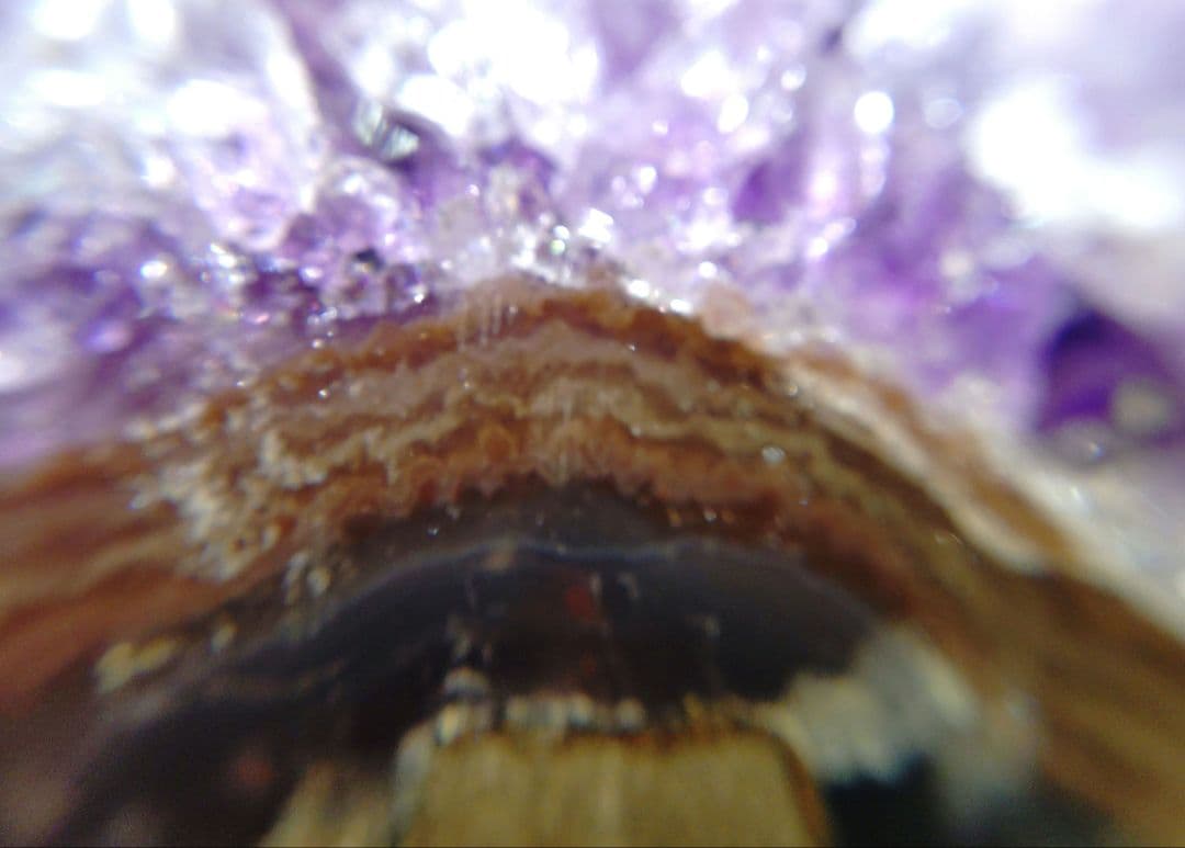 ☆希少☆縁起物☆高透明☆ウルグアイ産アメジストクラスター　瑪瑙共生　原石　⑩