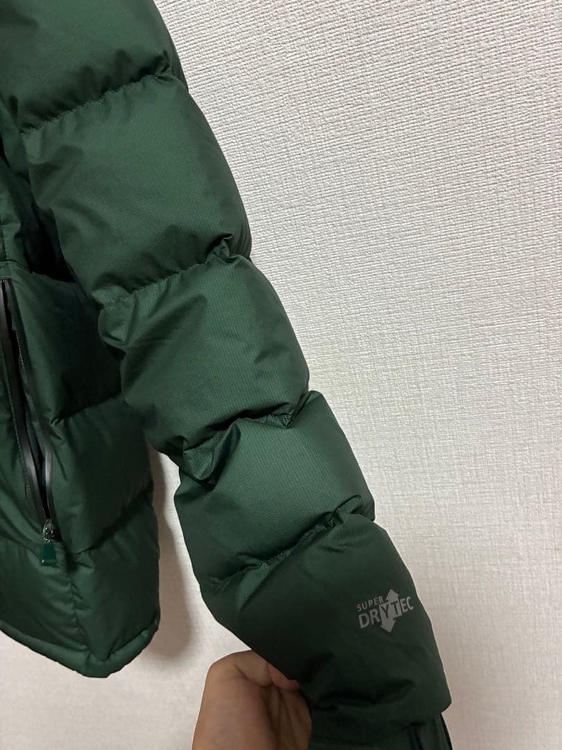 新品 モンベル パーマフロストライトダウンパーカ S 定価31,900円(税込)