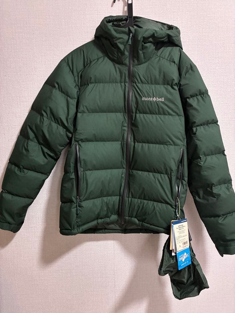 新品 モンベル パーマフロストライトダウンパーカ S 定価31,900円(税込)