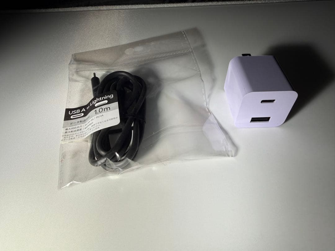 【美品】iPhone SE (第3世代) 64GB SIMフリー最大容量100%