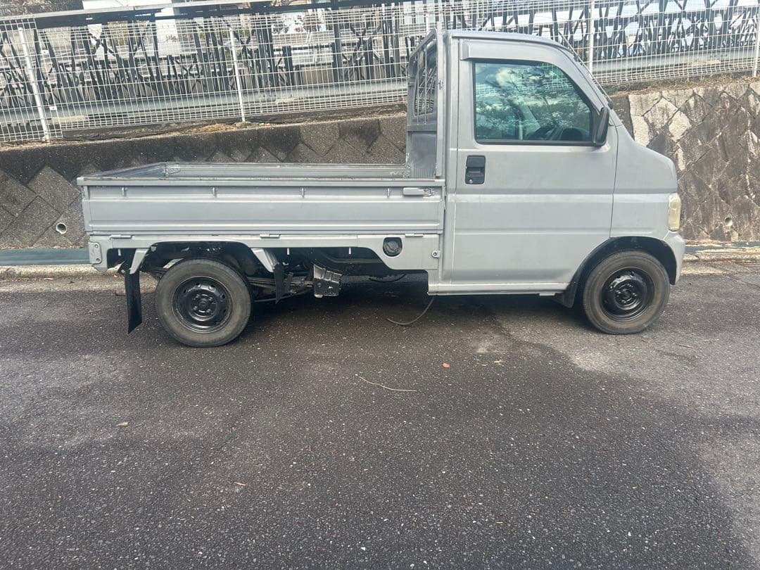 ホンダ　アクティ　軽トラ　4WD アルミホイールスタッドレス乗せ