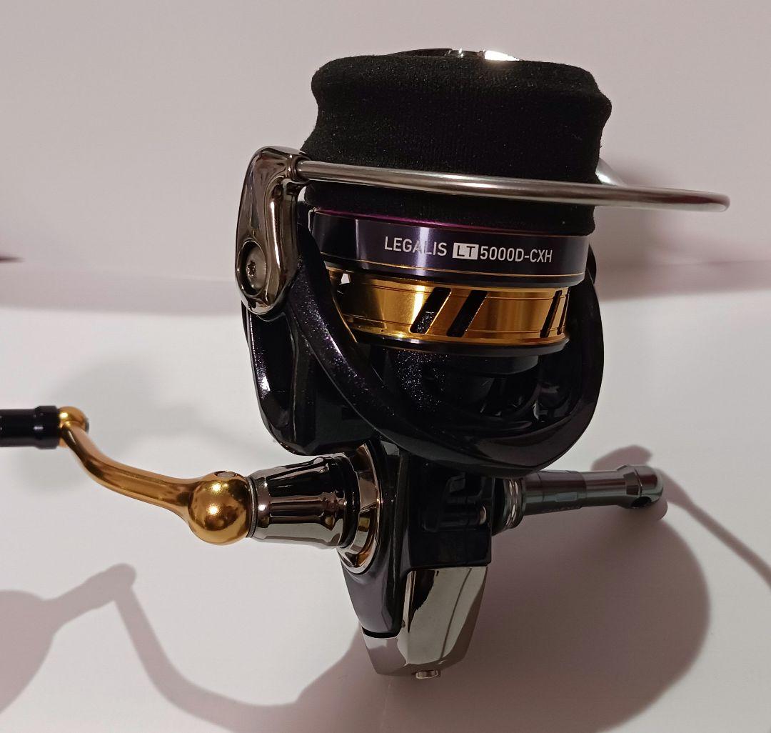 送料込★ダイワ18レガリス5000D-CXH　ゴメクサスハンドルノブ、スタンド付