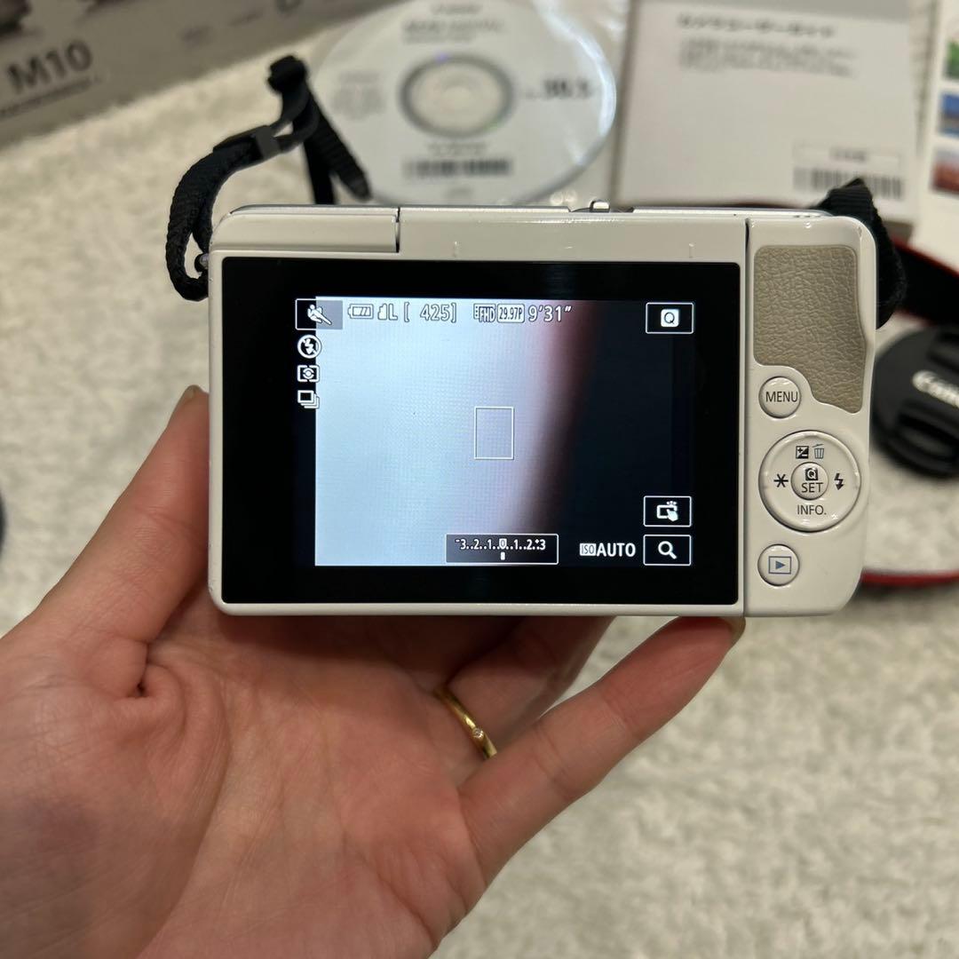 時間限定値下げカメラCanon.EOS M10