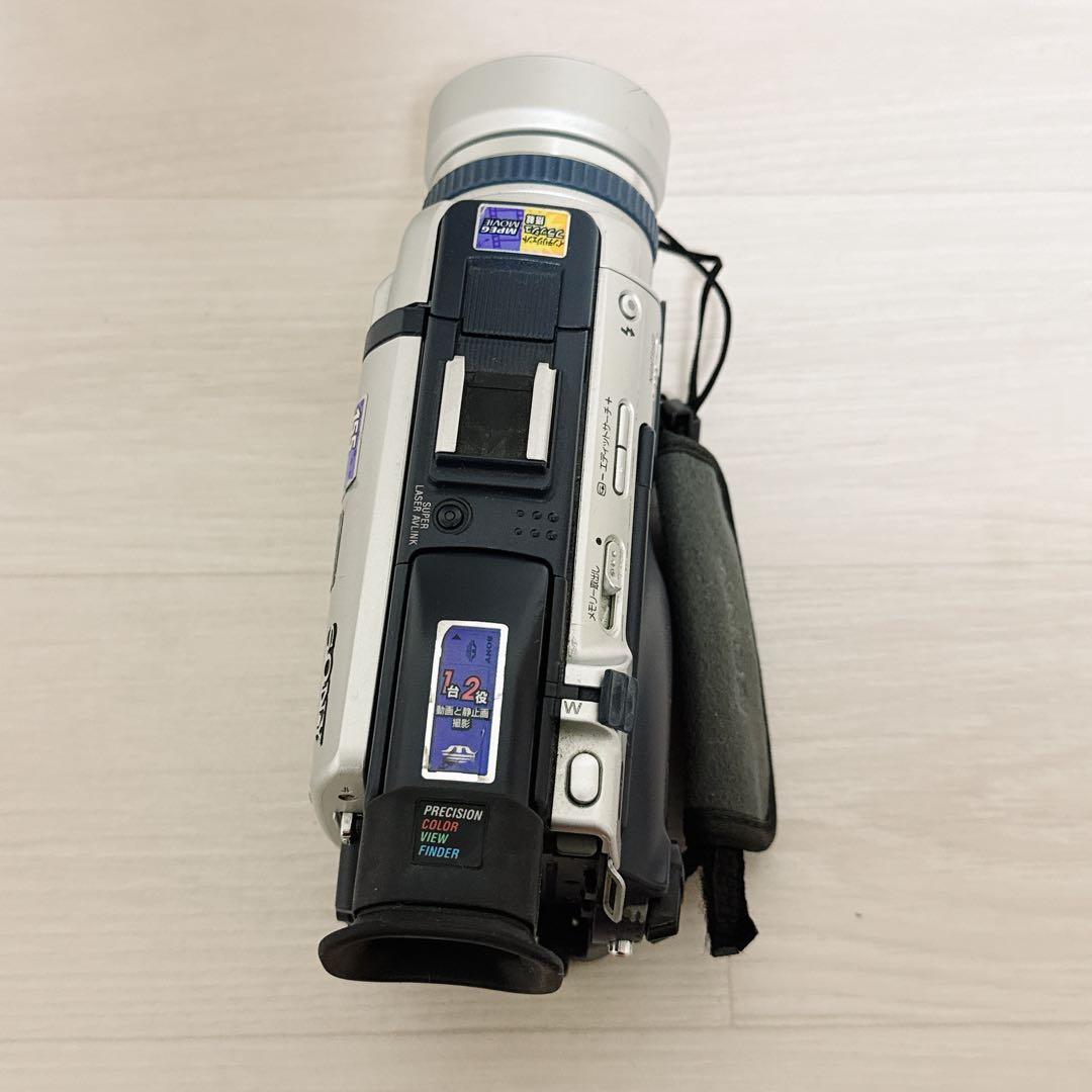 2128【希少品】SONY DCR-TRV30 Mini DV ナイトショット