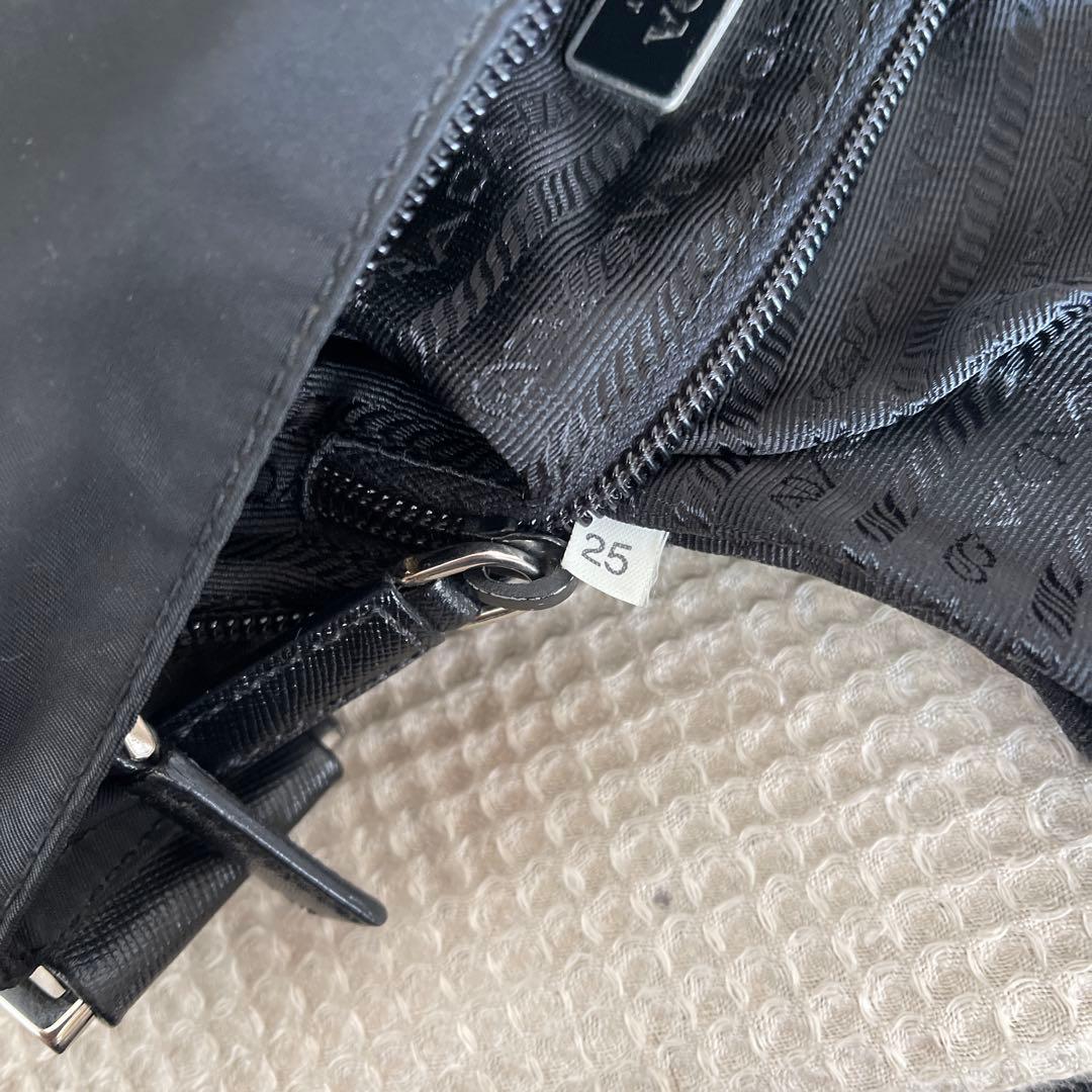 ◇ 良品PRADA プラダ ショルダーバッグ ナイロン ブラック ◇