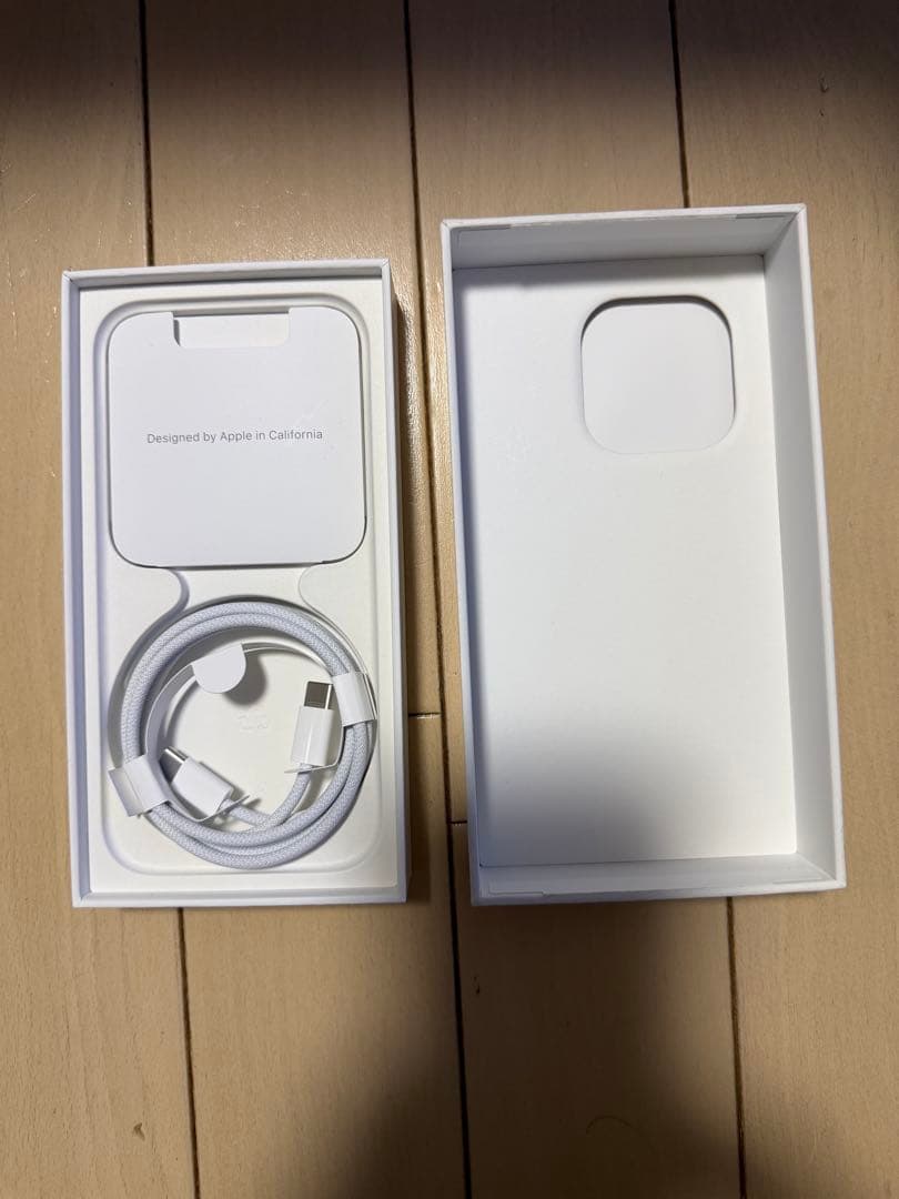 iphone15pro＆ルイヴィトン15pro携帯カバー