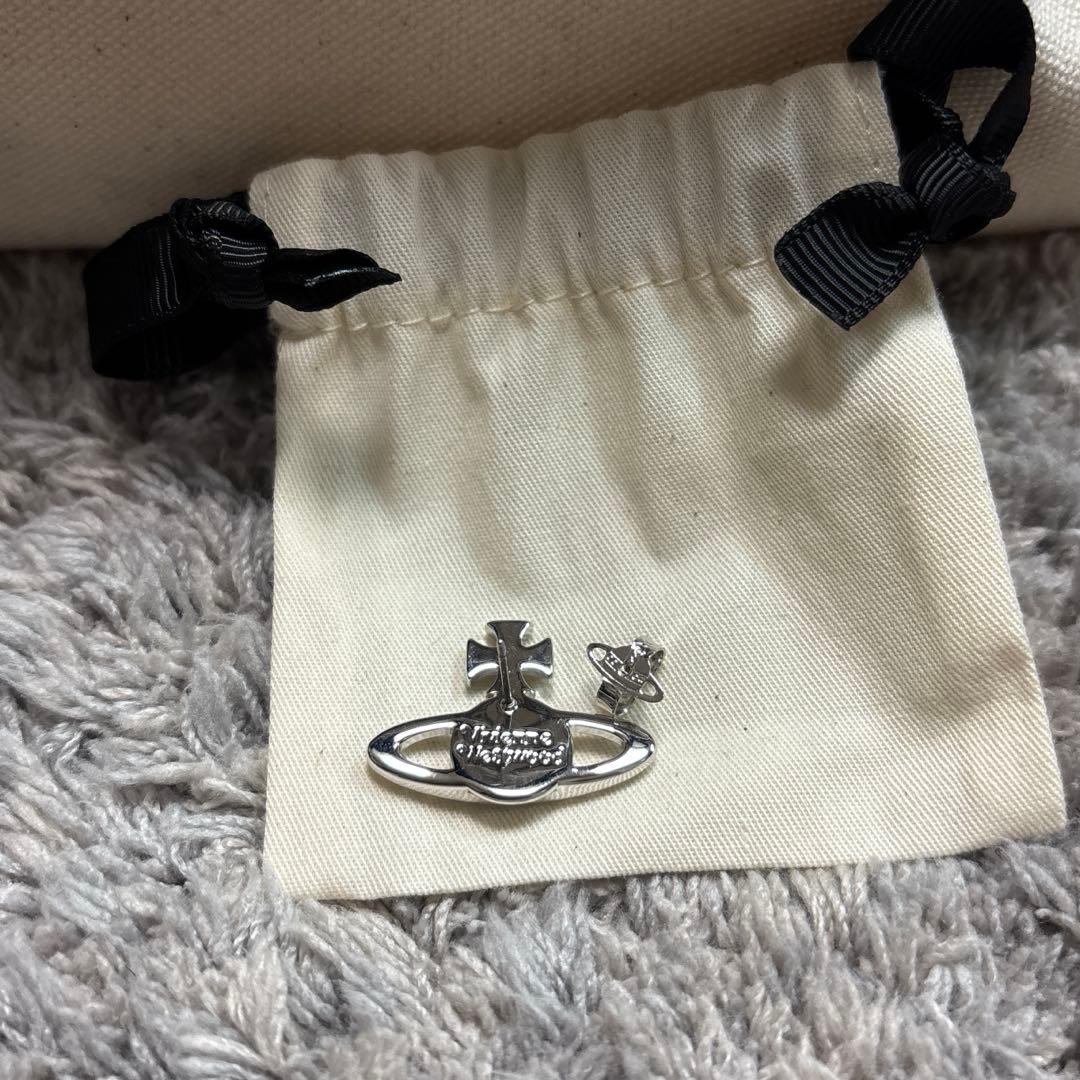 未使用 Vivienne Westwood ヴィヴィアンウエストウッド ピアス