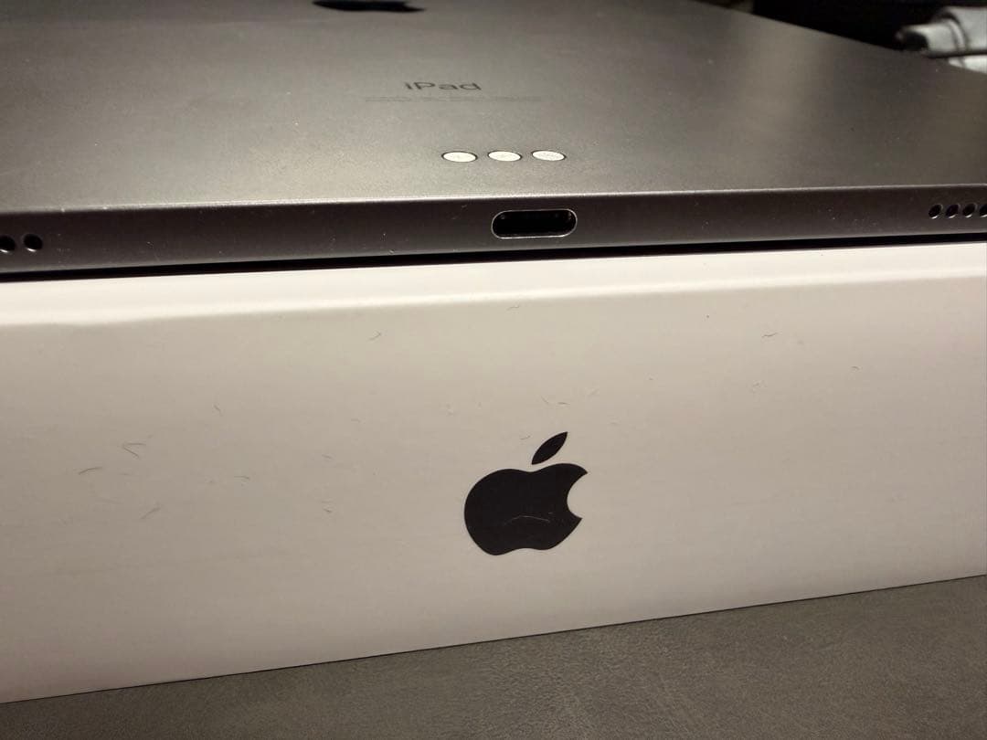 美品 12.9インチiPad Pro第4世代 128GB スペースグレイ