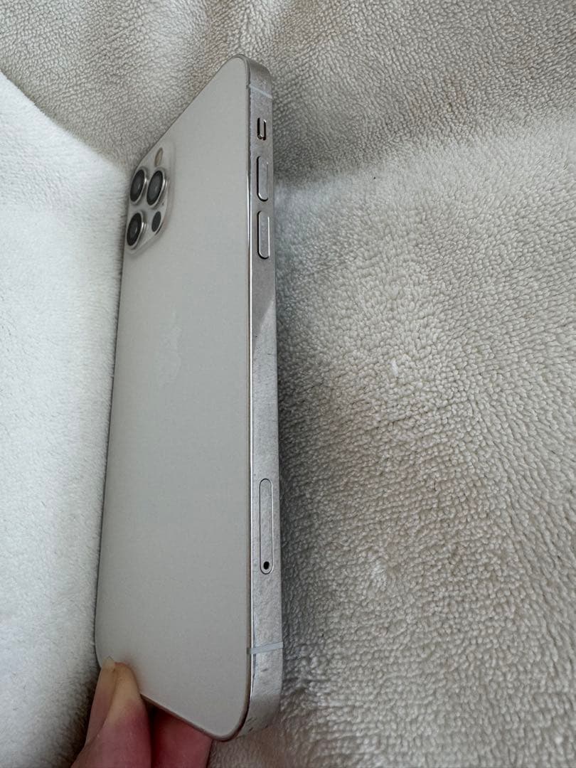 ns0214 iPhone12 Pro 128GB シルバー