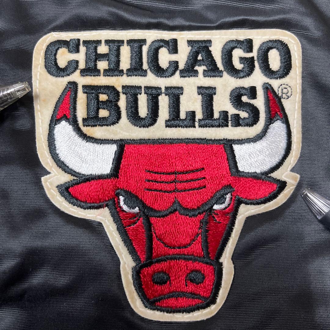 値下げ 90s シカゴブルズ チョークライン Chalk USA製 スタジャン