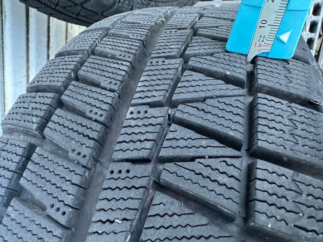 アズサアイスパートナー2 冬タイヤホイール 185/60R15 4本中古