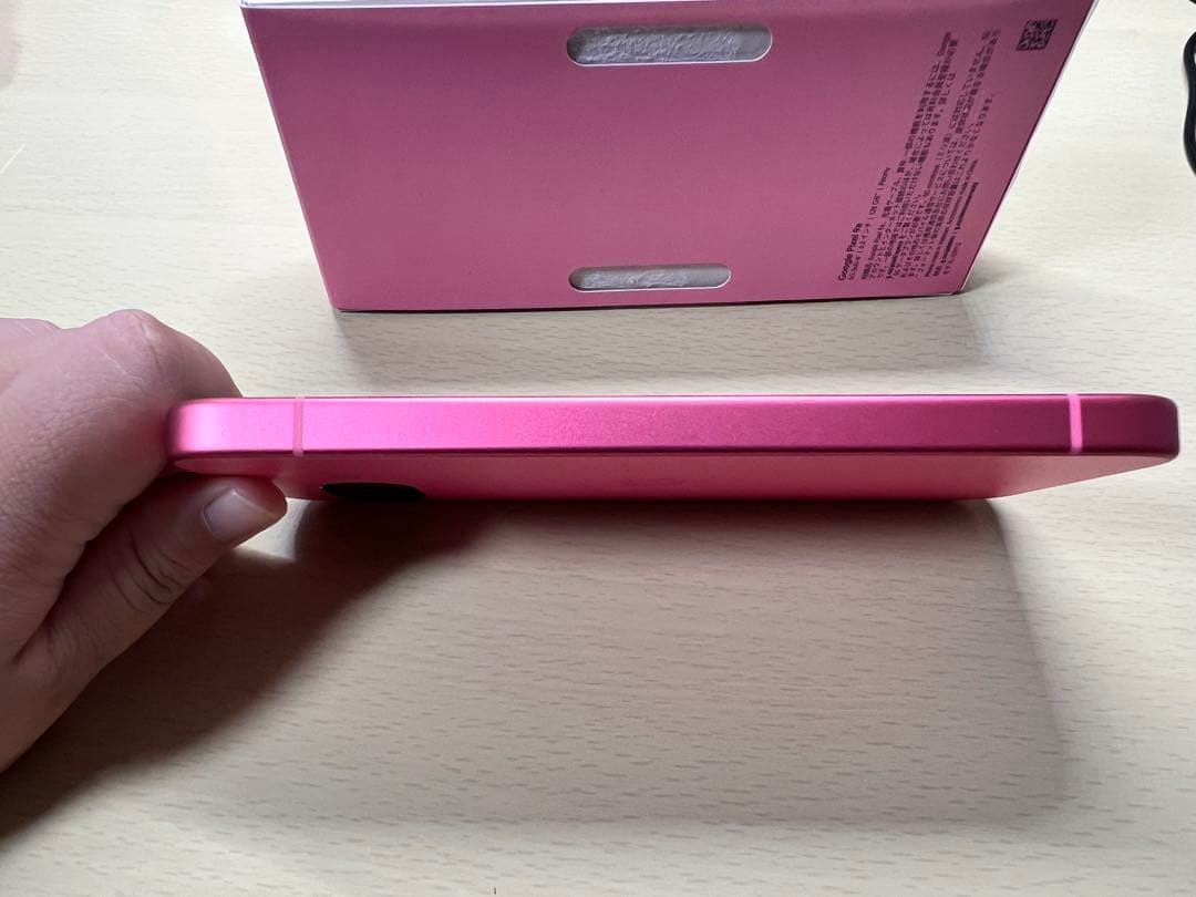 Google Pixel 9a ピンク　本体　充電器付き