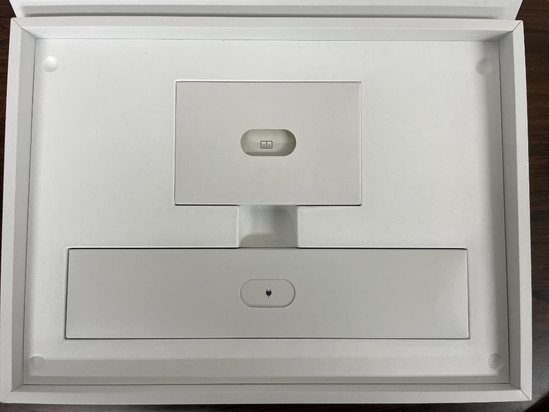 ⑦M1 Microsoft Surface Laptop 5 R2I-00020